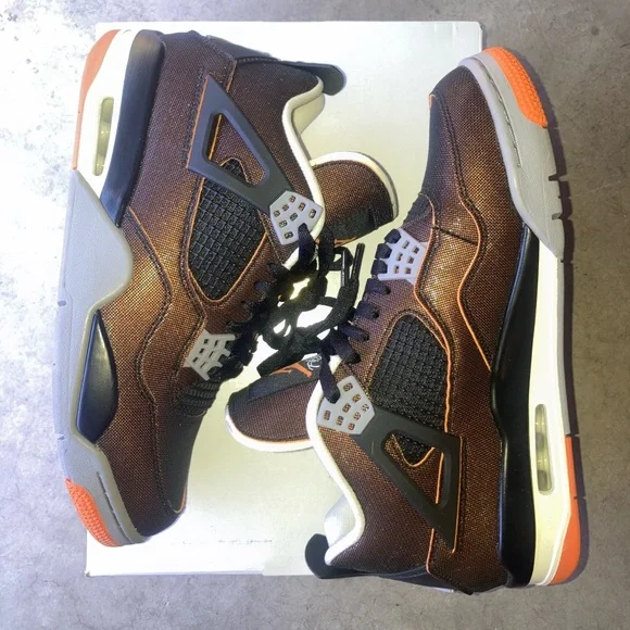 NIB Nike Air Jordan 4